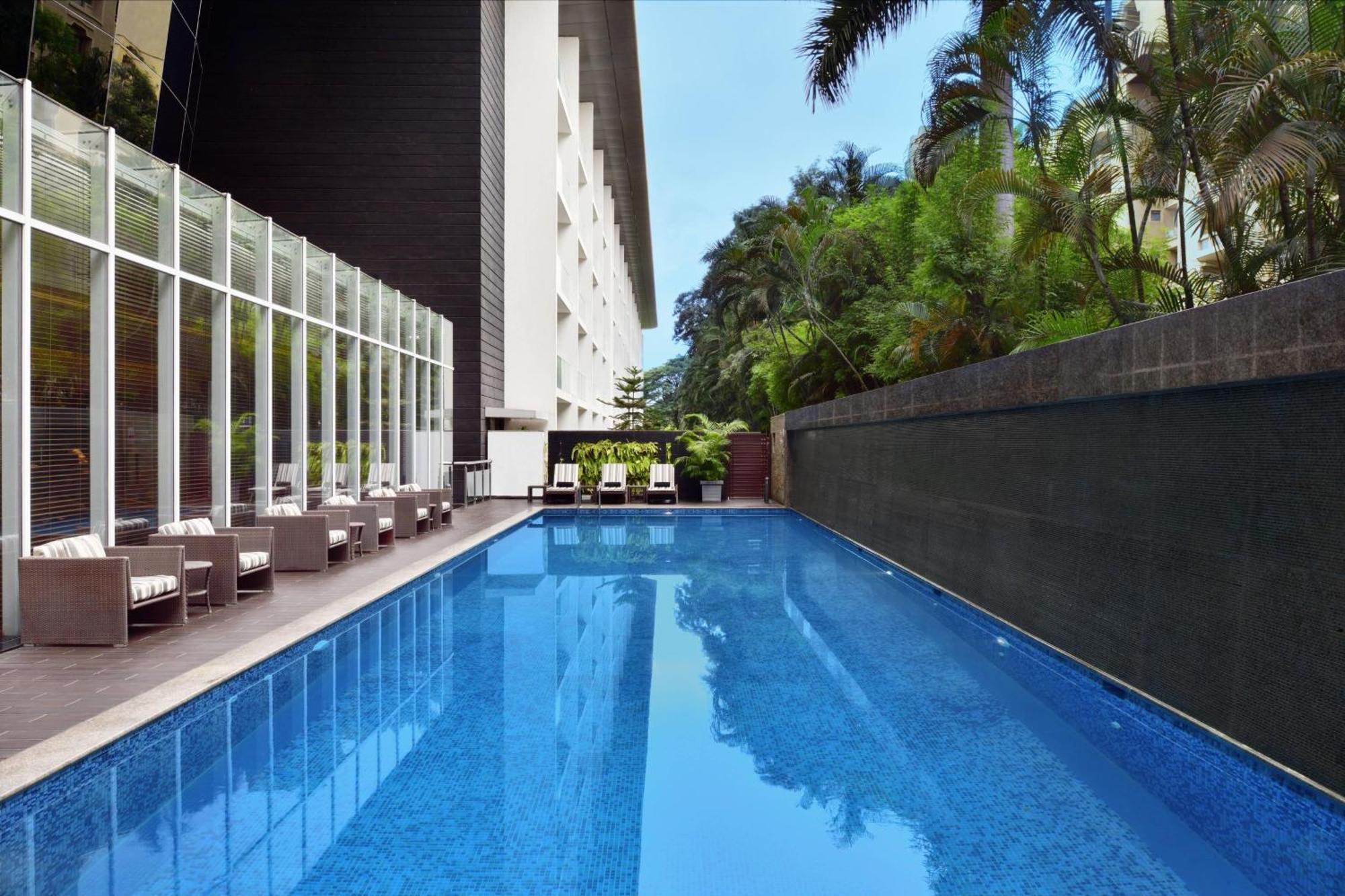 Marriott Suites Pune Eksteriør billede