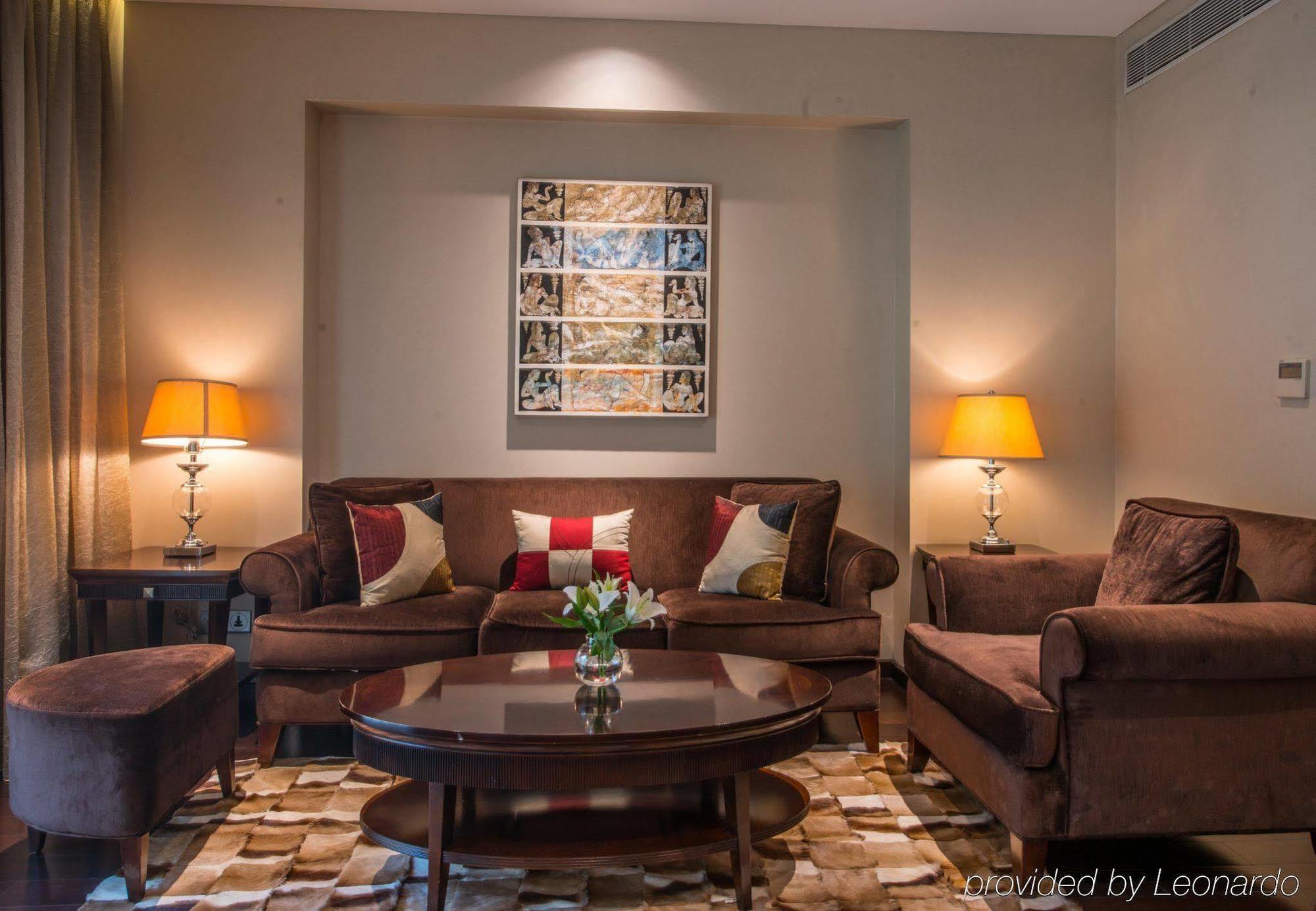 Marriott Suites Pune Eksteriør billede