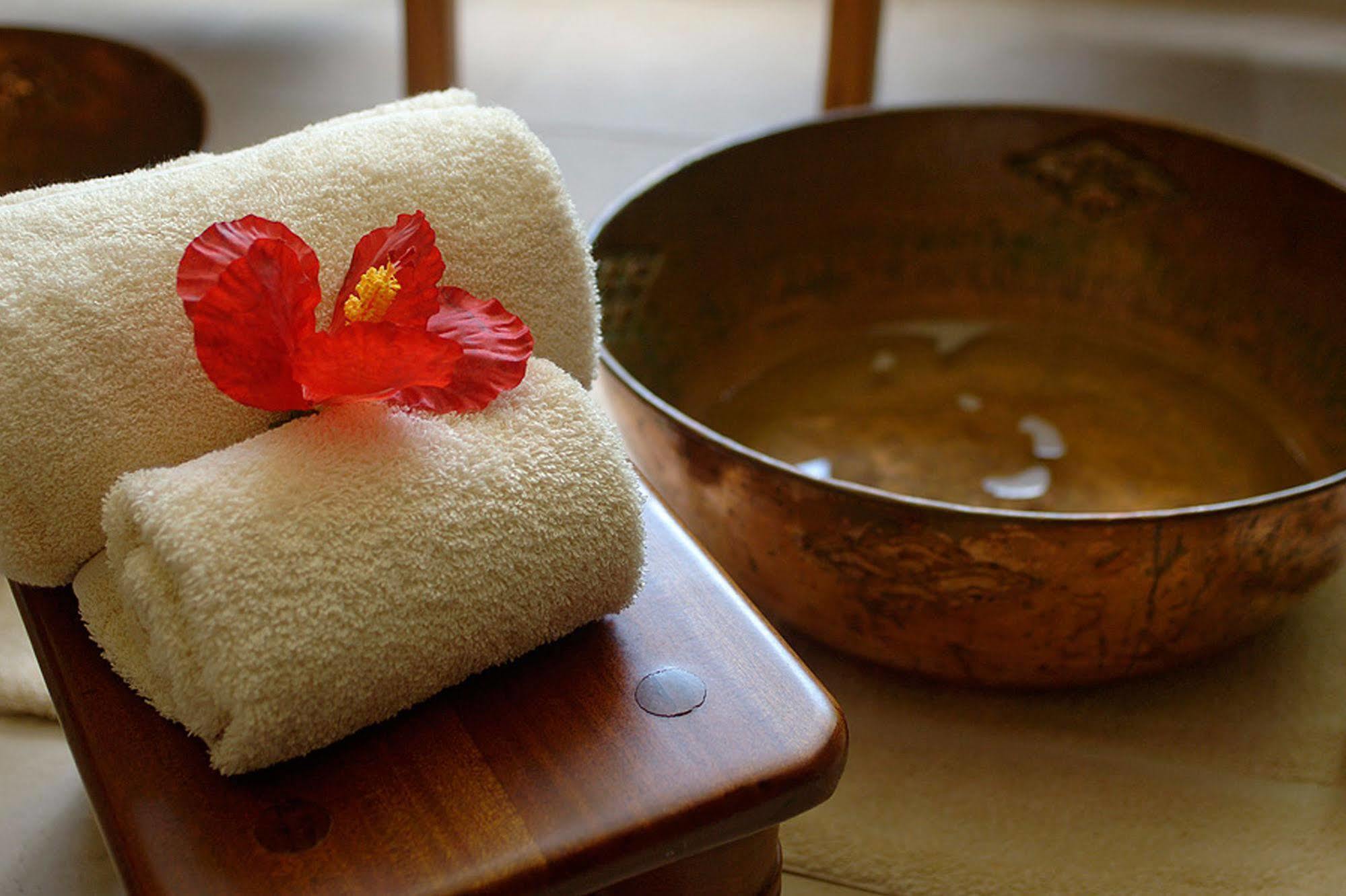 Marriott Suites Pune Eksteriør billede